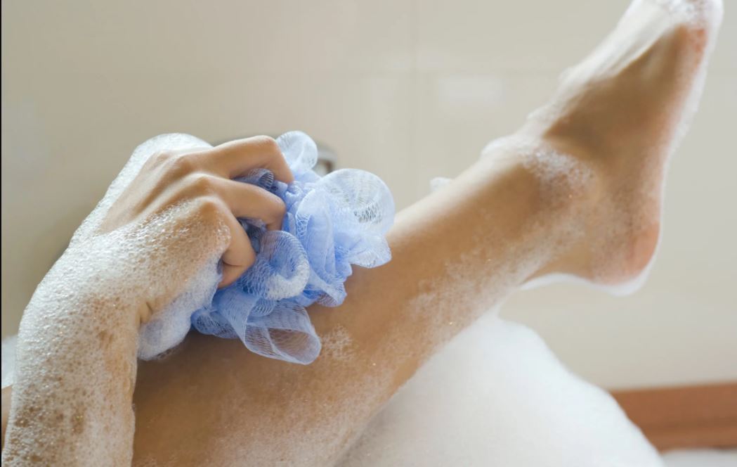 Amazing Exfoliating With Loofah from Bath and Body Works
