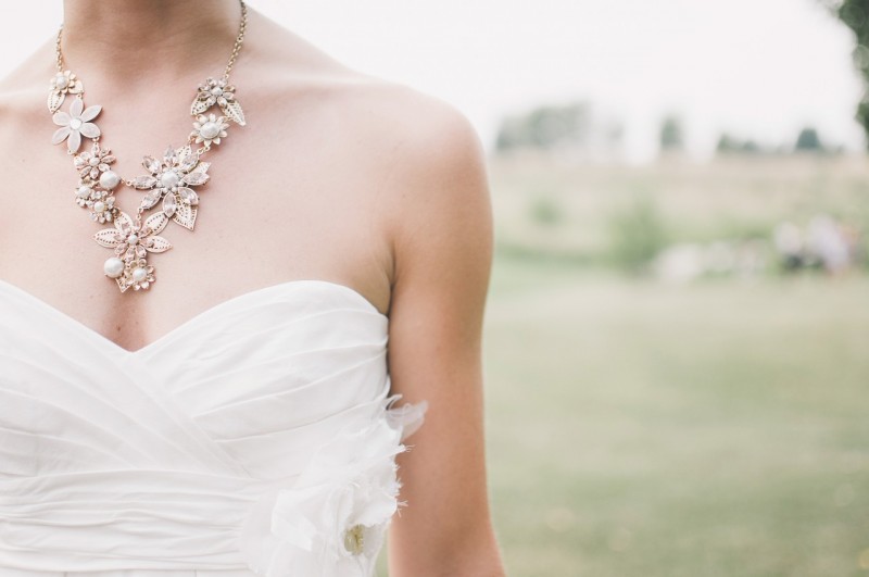 must-have-jewellery-for-a-fashionable-college-look-63768f5d9ef22.jpg
